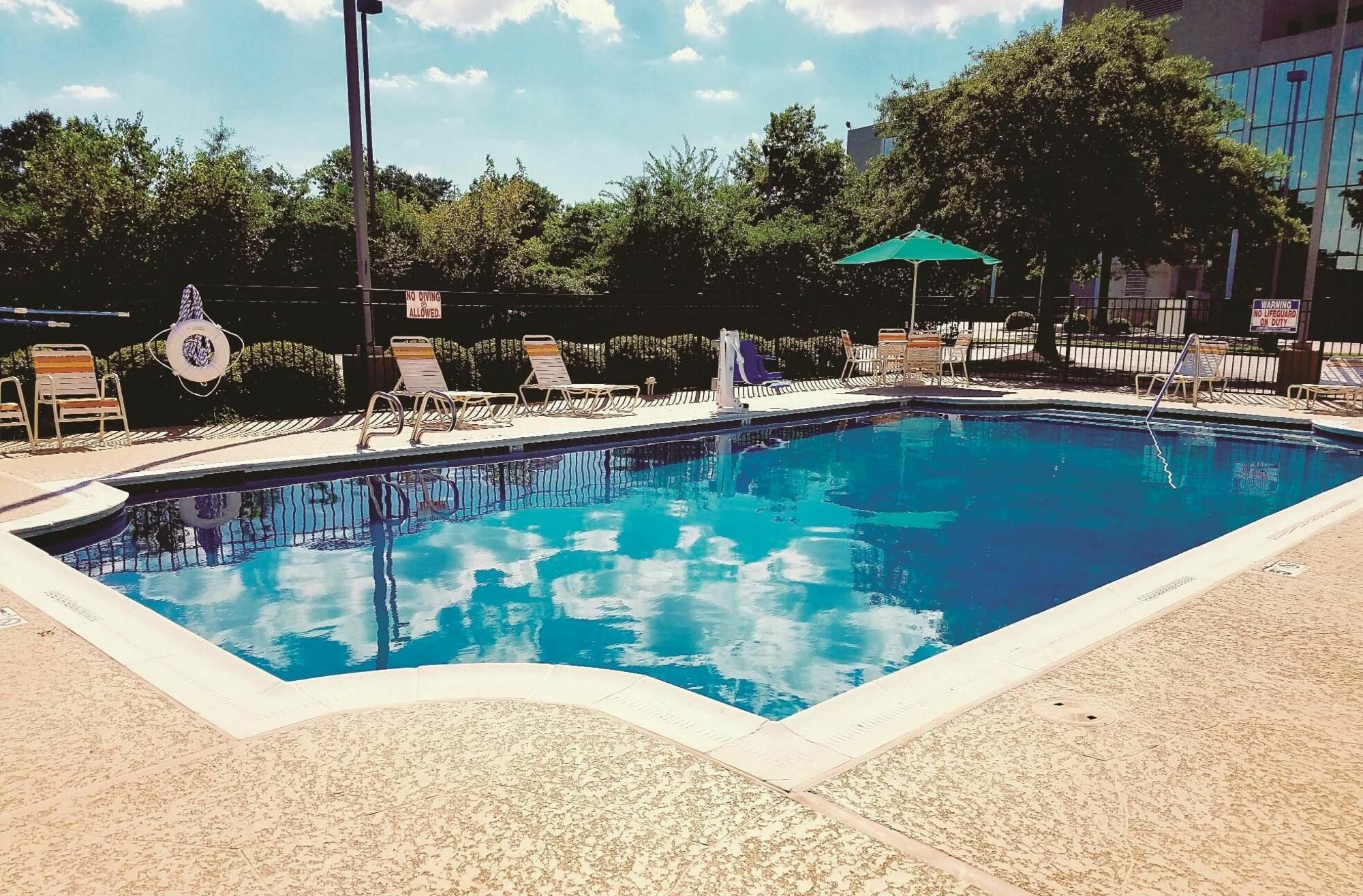 La Quinta Inn By Wyndham Norfolk Virginia Beach Exteriör bild